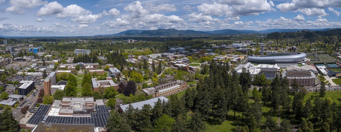 Panoramic view of the UO campus in Eugene 